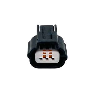 Conector de Cableado Automotriz Hembra Impermeable de 3 Pines y 0.6MM, PK605-03027 - Product Image 1