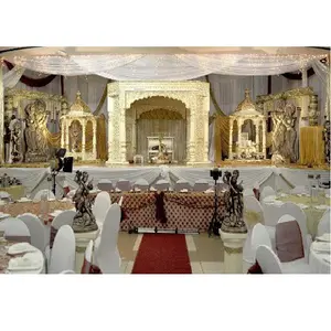 Rajwada Thema Radha Krishna Bruiloft Stadium Traditionele Bruiloft Podium Met Radha Krishna Bruiloft Jodha Akbar Stage Cum Mandap