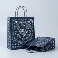 Sac Cadeau Personnalisé en Papier Kraft Bleu Marine avec Motif Cœur Diamant en Feuille d'Argent, Sac de Shopping de Luxe pour Boutiques, Vente en Gros OEM