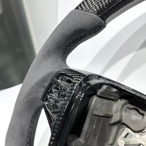 Volant de voiture sport en fibre de carbone noire et daim, vente chaude en usine, pour <span class=keywords><strong>Volvo</strong></span> V40 V60 <span class=keywords><strong>V70</strong></span> S60 <span class=keywords><strong>T6</strong></span> XC60 - Product Image 5
