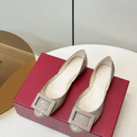 Chaussures plates en cuir à boucle carrée découpée pour femme, style designer de haute qualité, élégantes pour le bureau et le quotidien, ballerines à enfiler