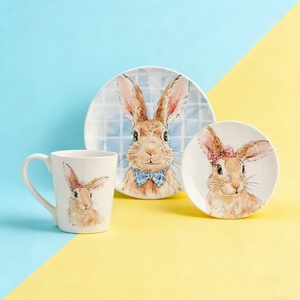 Bestseller 2026 Set di Piatti a Tema Coniglietto Pasquale, Stoviglie in Ceramica Bianca per Bambini e Famiglia - Product Image 3