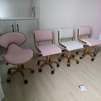 Mobilier de salon de beauté moderne de haute qualité petit tabouret pied spa pédicure tabouret de salon de coiffure avec roues