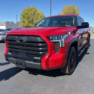 Configuración de Lujo Tundra Limited Híbrida 4x4 Automática Doble Cabina Cuero Trasero Doble Propósito Carga y Carretera Izquierda Oscura - Product Image 3