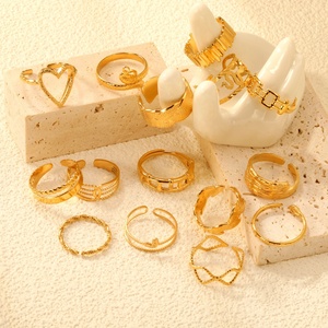 Anillos Minimalistas Huecos de Acero Inoxidable Chapados en Oro de 18K al por Mayor, Joyería Moderna Impermeable, Anillos Abiertos Gruesos para Mujer - Product Image 1