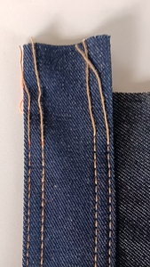 Machine automatique multi-aiguilles RONMACK RM-1105UTC pour la pose de ceintures de jeans - Product Image 4