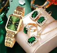 Ensemble de bijoux pour femme avec montre à quartz à cadran diamanté, boîtier de 9 mm, coffret cadeau 5 pièces : collier, bague, boucles d'oreilles