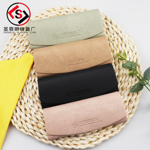 <span class=keywords><strong>Estuche</strong></span> de exhibición <span class=keywords><strong>para</strong></span> gafas de miopía, cuadrado, clásico, de piel sintética de buena calidad, con material rígido. - Product Image 1