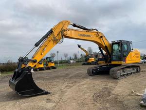 Excavadora de cadenas Liugong 926F completamente nueva con motor Cummins de alta eficiencia, potencia de 145 kW, capacidad de 1.5 m, bomba y caja de cambios. - Product Image 4