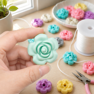 Perles en silicone en forme de rose en vrac, de qualité alimentaire, pour la dentition, la fabrication de colliers et de bijoux, fournitures <span class=keywords><strong>DIY</strong></span> - Product Image 5
