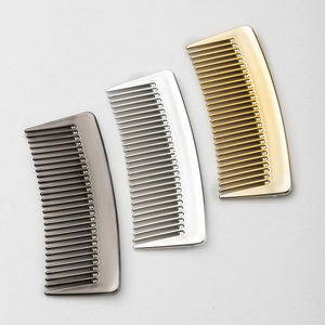 Pettine a Denti Larghi Semplice ed Elegante per Capelli Lisci Senza Nodi, Pettine Elettroplaccato per la Cura dei Capelli, Pettine da <span class=keywords><strong>Parrucchiere</strong></span> - Product Image 2