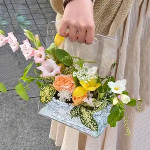 New Tiktok Hot Selling clear plastic acrylic flower bag with handles flower Bags for bouquet acrylic boxes for gift