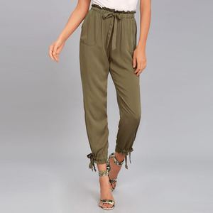 <span class=keywords><strong>Pantaloni</strong></span> Jogger da <span class=keywords><strong>Donna</strong></span> Verde Oliva con Coulisse in Vita - <span class=keywords><strong>Pantaloni</strong></span> <span class=keywords><strong>Cargo</strong></span> Casual con Laccetti alla Caviglia, Personalizzabili OEM, a Vita Alta - Product Image 6