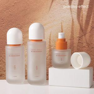 En stock ensemble de soins de la peau bouteille en verre vide givrée convient au matériau d'emballage cosmétique de vaporisateur de lotion d'<span class=keywords><strong>Essece</strong></span> logo imprimable - Product Image 3