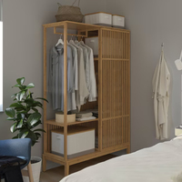 Porte-manteau en bambou, support à vêtements, armoire ouverte avec rangement et porte coulissante