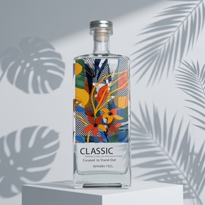 Bouteille en <span class=keywords><strong>verre</strong></span> carrée personnalisée de 750 ml pour spiritueux (vodka, gin, whisky) avec bouchon, motif plante tropicale - Product Image 3
