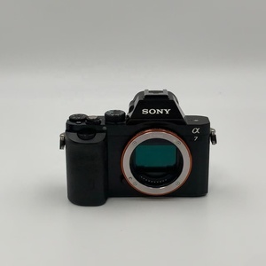 Venta al por Mayor de Cámaras Digitales sin Espejo <span class=keywords><strong>Sony</strong></span> A7 Alpha 7 de Fotograma Completo, 24.3MP, 117 AF, WiFi, NFC, Suministro al por Mayor para Video Profesional - Product Image 2