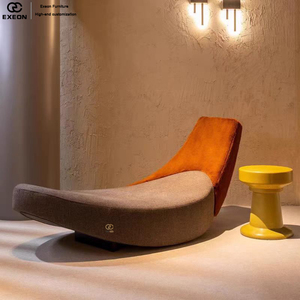 26 Últimos Diseños de Muebles - Sillón de Salón Moderno y Lujoso de Tela para Interiores de Villas y Hogares - Sillón Creativo Estilo Banana - Product Image 1
