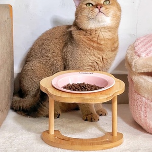 Mangkuk Keramik Tunggal untuk Hewan Peliharaan dengan Alas Kayu Tinggi, Mangkuk Pakan dan Minum untuk Kucing - Product Image 3