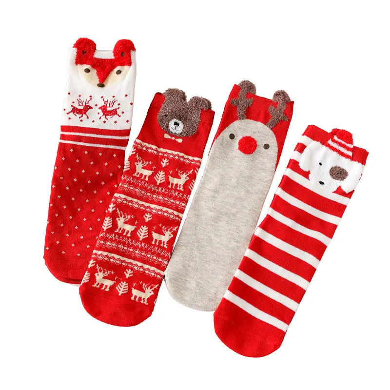 Otoño e invierno 4 pares de regalo en caja para mujer algodón peinado cálido media pantorrilla alce lindos calcetines de Navidad de dibujos animados