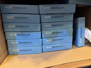 การ์ดเครือข่ายแบบดูอัลแบนด์ AWUS036ACH RTL8812AU สำหรับ Mac, Kali, Ubuntu และ Linux - Product Image 2