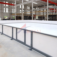 Planche de patinoire de hockey en HDPE résistant aux intempéries système de garde-corps de patinoire synthétique extérieure Floorball professionnel arène amovible
