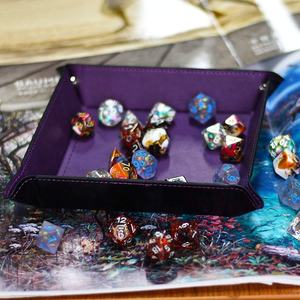 FACCUB Vassoio Portadadi Pieghevole in Pelle PU Intagliato a Mano, Organizzatore da Scrivania DND con Funzione di Contenitore per Monete/Chiavi - Product Image 4