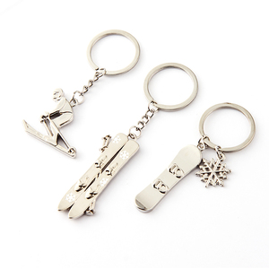 Vente chaude <span class=keywords><strong>Ski</strong></span> Board Porte-clés Anneaux pour Argent Plaqué Métal Artisanat <span class=keywords><strong>Ski</strong></span> Porte-clés À La Main Qualité <span class=keywords><strong>Ski</strong></span> Porte-clés - Product Image 1