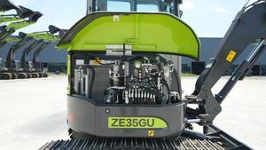 Brand New 3.5 Ton Mini Excavator ZE35GU Zero Tail <b>Swing</b> Crawler Digger High Efficiency for Construction and Mining - Product Image 5
