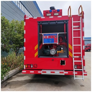 Camion-citerne à eau Sinotruk HOWO 8 tonnes pour les opérations de sauvetage d'urgence municipales - Product Image 5