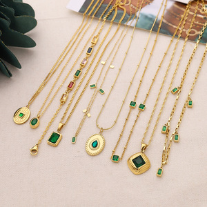 Collier Émeraude Elodie en Acier Inoxydable Plaqué Or 18K avec Pendentif Zircon, Bijou Tendance pour Fête et Mariage, Anti-ternissement pour Femme - Product Image 1