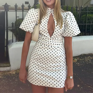 Nuevo Vestido Mini Estampado de Lunares de Verano para Mujer con Cuello Alto, Manga Abullonada y Diseño Hueco en la Cadera, Ideal para el Día a Día y Actividades al Aire Libre - Product Image 1