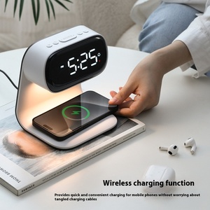 Luminária de Mesa LED Moderna e Criativa com Carregamento Sem Fio, Carregamento Rápido, Despertador, Alimentada por Bateria, Nova Luz Noturna Quente Branca - Product Image 2