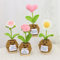 Ornement décoratif d'intérieur transfrontalier, poupée joyeuse à énergie positive de 7 cm, faite main au crochet, plante artificielle au crochet mignonne