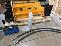 Ciseaux hydrauliques SB81 pour excavatrices (18-26 tonnes) avec accumulateur automatique, garantie 1 an, 1868 kg, jaune, ciseau de 140 mm
