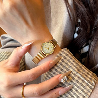 Reloj de Cuarzo Ovalado con Correa de Acero para Mujer, Elegante, Refinado, de Primera Calidad, con Puntero, Resistente al Agua 30M, Cristal Mineral, Versátil para el Tiempo Libre