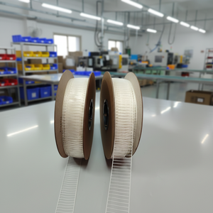 Épingles de sécurité flexibles thermocollantes Booster TPU écologiques certifiées GRS 15-270mm pour jouets, noires/blanches - Product Image 1