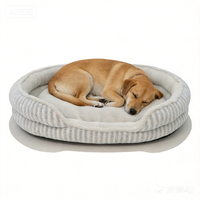 Lit orthopédique ovale de luxe pour chien, doux et confortable, acceptant les designs personnalisés en tissu et en forme.