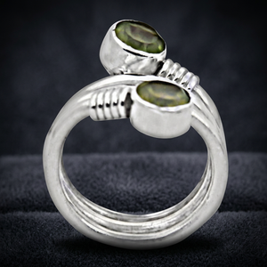 Fabulous Prenite Gemstone Bague en argent fin - Product Image 2