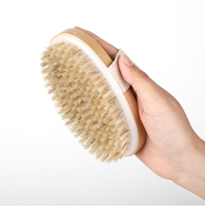 Brosse corporelle sèche en poils de sanglier naturels, ovale en bois, pour douche et bain, exfoliante, massage, traitement anti-cellulite, circulation sanguine - Product Image 5