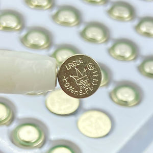 皇冠C SR626SW Batera Um 3 Aa 1 5v电池玩具碱性电池L936f碱性纽扣电池托盘 + 纸箱1.5v - Product Image 6