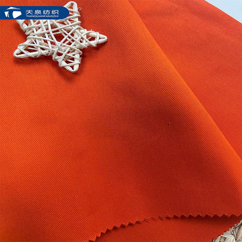 Фабрика T/C 65/35 3/1 г/кв. М Двусторонняя горящая 65% саржа 35% полиэстер 120 хлопок 20*16 150*60 см однотонная ткань