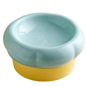 Comedero y Bebedero de Cerámica para Gatos y Perros, de Doble Nivel, Antideslizante y con Diseño Atractivo - Product Image 5