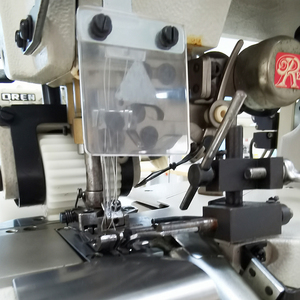 Máquina <span class=keywords><strong>de</strong></span> Coser <span class=keywords><strong>de</strong></span> Alta Velocidad para Coser Bragas, Tres Agujas, Cinco Hilos, Pie <span class=keywords><strong>de</strong></span> Arrastre, Uso Doméstico y en Plantas <span class=keywords><strong>de</strong></span> Fabricación RN9200-2 - Product Image 4