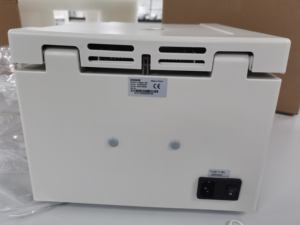 Centrífuga Clínica de Baja Velocidad <span class=keywords><strong>DLAB</strong></span> DM0408 de Nuevo Estilo para la Separación de Suero, Plasma, Orina y Heces - Product Image 6