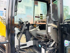 حفارة كاتربيلر مستعملة طراز <span class=keywords><strong>CAT</strong></span> 305.5E2 بساعات تشغيل قليلة، حفارة هيدروليكية زاحفة صغيرة مستعملة بوزن 5 طن للبيع - Product Image 3