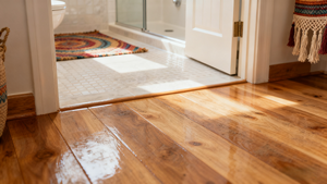 Apprêt UV respectueux du sable pour plancher de bois avec un excellent remplissage, un ponçage facile et une adhérence supérieure pour une finition lisse-Zhanchen - Product Image 4