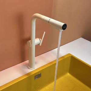 Robinet en laiton blanc crème moderne buse d'aérateur d'eau anti-éclaboussures robinet d'évier rotatif flexible à tirette sortie d'eau à double mode - Product Image 3