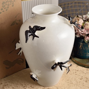 Pot de fleurs série Swallow, Art Déco, céramique, glaçure transparente, fait main, léger, arrangement floral créatif, vase, luxe léger - Product Image 2