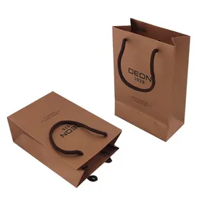 Фабричные дешевые пользовательские печатные натуральные коричневые крафт-бумажные пакеты для одежды, складная сумка для покупок